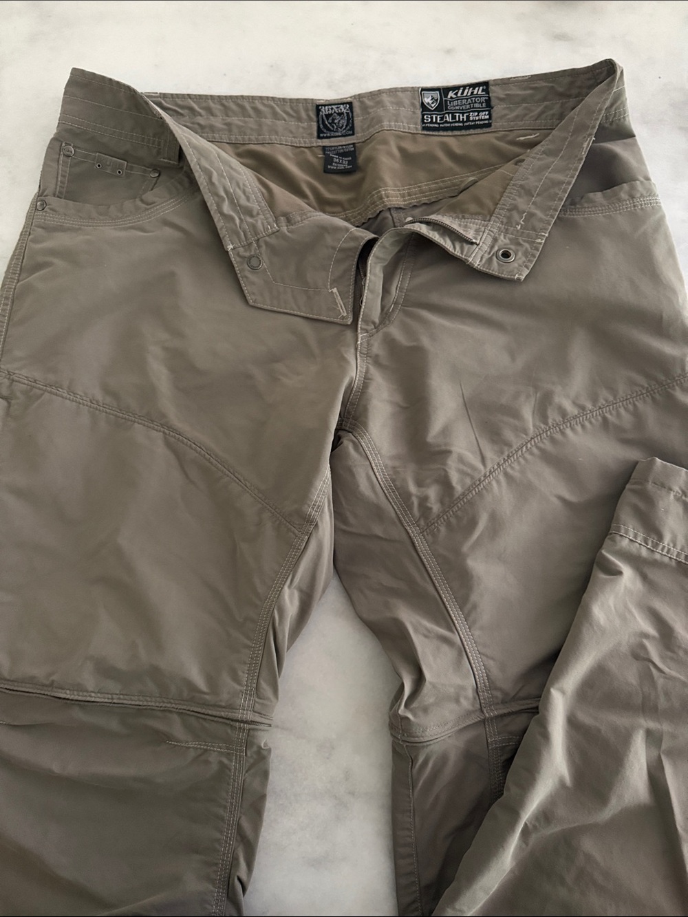 Kuhl Men's Cargo Pant - Taupe Green